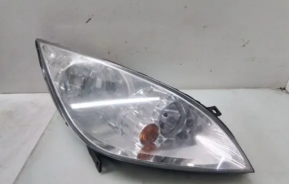 Mitsubishi Colt Headlight/headlamp