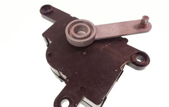 Chrysler 300M Air flap motor/actuator 58024E