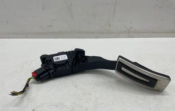 Audi A3 8Y Accelerator throttle pedal 5Q2723503F