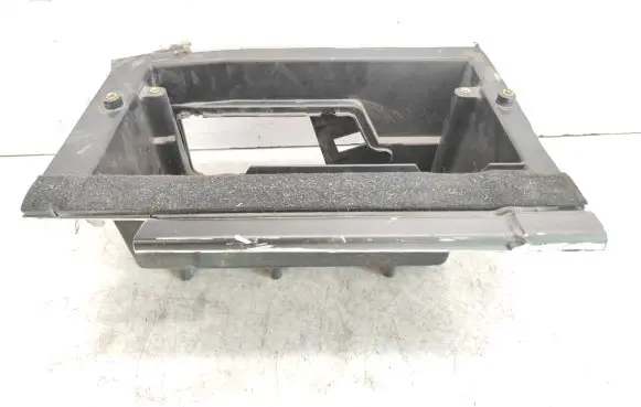 Audi A8 S8 D2 4D Spare wheel section trim 4D0867705 4D0867705E