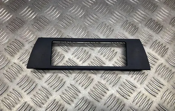 Audi A6 S6 C5 4B Radio/GPS head unit trim 4A0820325B