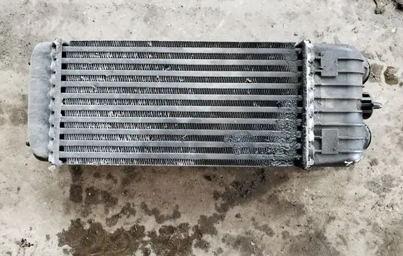 Peugeot 207 Intercooler radiator 9651184880