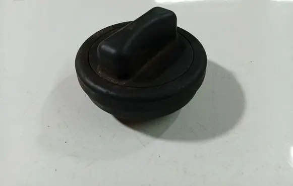Mercedes-Benz A W169 Fuel tank filler cap 