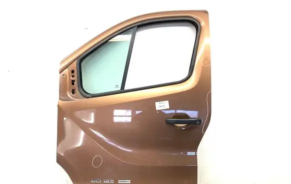 Renault Trafic III (X82) Front door 