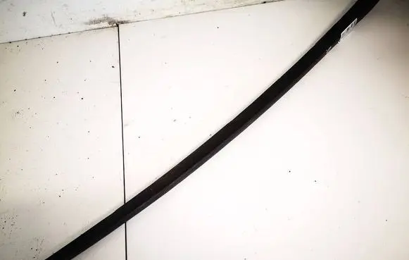 Volkswagen Golf V Windshield trim 1K0854320G