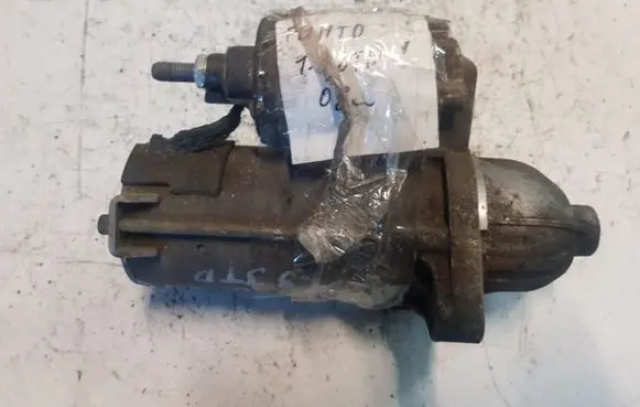Fiat Punto (188) Starter motor D6G32