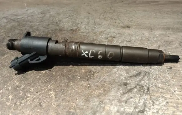 Volvo XC60 Fuel injector 31272767 09101000992 7BASPA1H