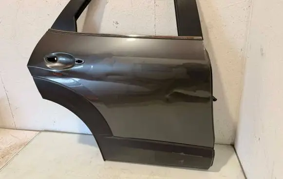 Mazda CX-30 Rear door 