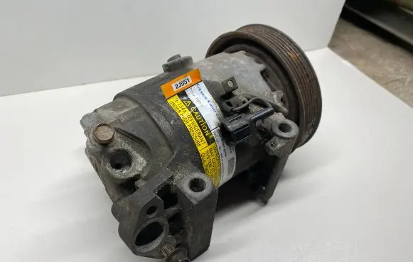 Nissan Almera Tino Air conditioning (A/C) compressor (pump) 2J551 926009F501