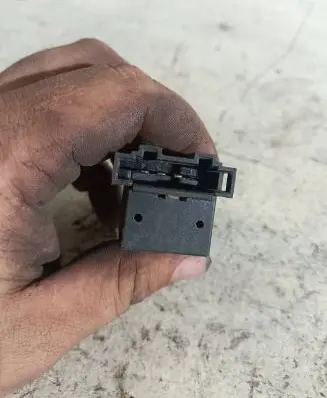 Volkswagen Golf IV Brake pedal sensor switch 1J0945511A