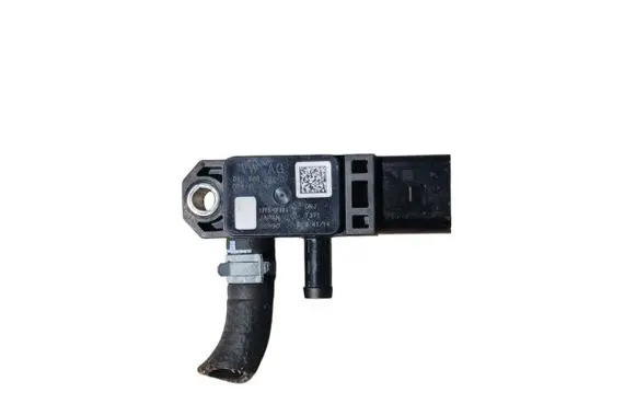 Volkswagen PASSAT B8 Exhaust gas pressure sensor 04L906051