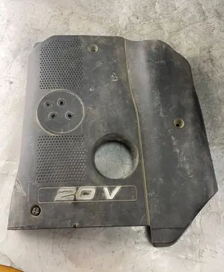 Volkswagen PASSAT B5 Engine cover (trim) 058103724 058103724K