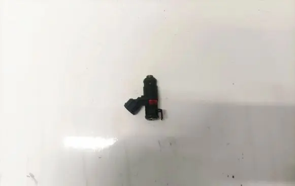 Fuel injector
