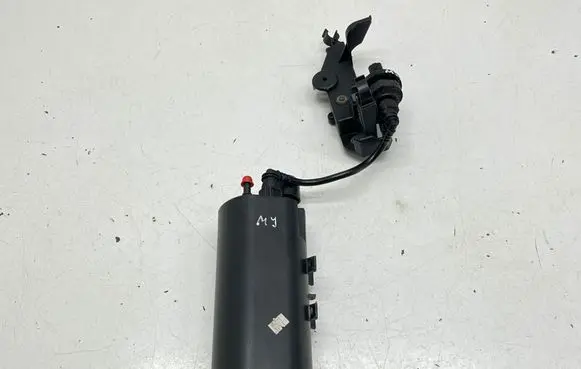 Renault Megane IV Active carbon filter fuel vapour canister 149508016R 8201463161