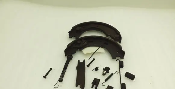 Land Rover Discovery 4 - LR4 Brake pads (rear) 