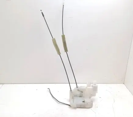 Subaru Outback Front door lock
