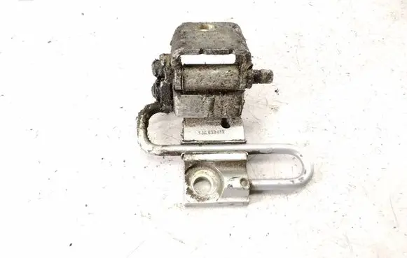 Volkswagen Golf IV Rear door lower hinge 1J4833412