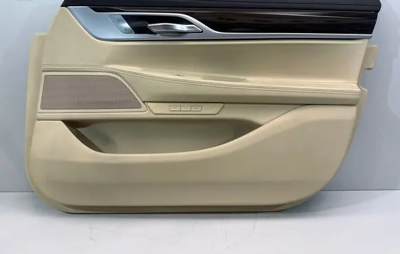 BMW 7 G11 G12 Front door card panel trim 