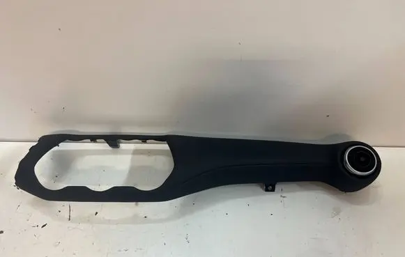 Nissan Juke II F16 Panel trim 684116PE0A 684116PE1A 684P56PE0A