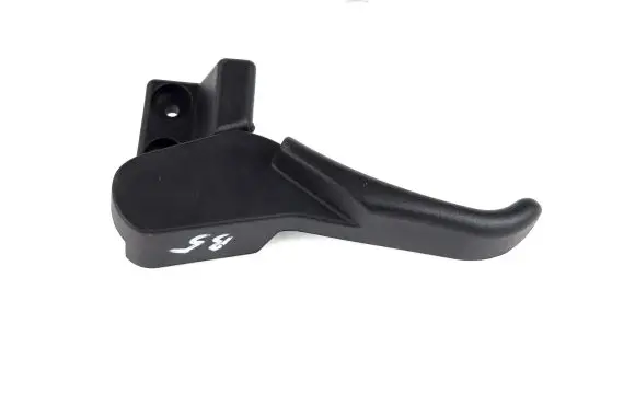 Volkswagen PASSAT B5 Engine bonnet (hood) release handle 3b1823533