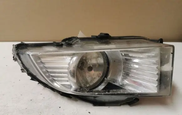 Opel Insignia A Front fog light 13226828 662588537