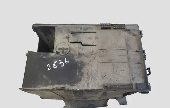 Citroen Berlingo Battery box tray 9663615580 M04010B100