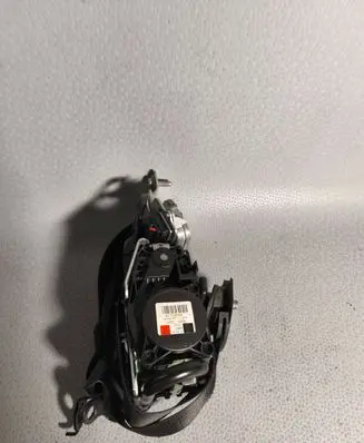 Mercedes-Benz E W212 Front seatbelt 617112100