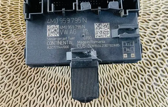 Audi S5 F5 Door control unit/module 4M0959795N A2C7711441000