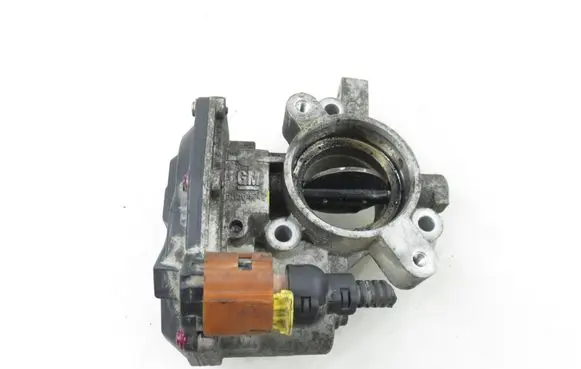Opel Corsa D Throttle body valve 55564247