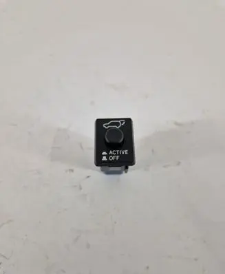 Mitsubishi Outlander Tailgate opening switch 15A257