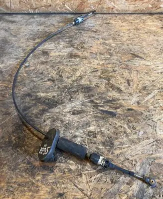 Opel Astra J Gear shift cable linkage 13270573 KD13091D