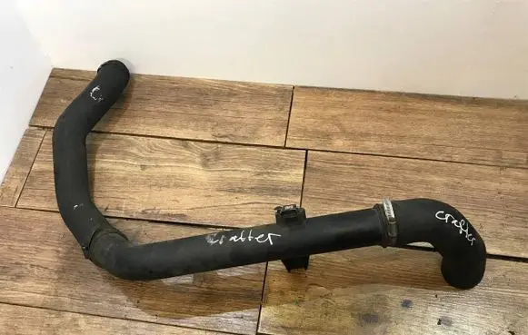 Intercooler hose/pipe
