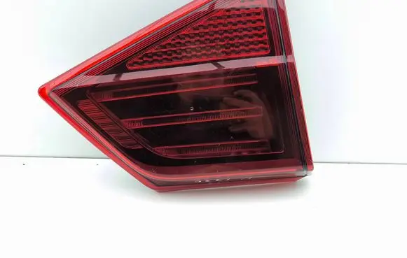 Suzuki Vitara (LY) Tailgate rear/tail lights 9F05TTV 00183