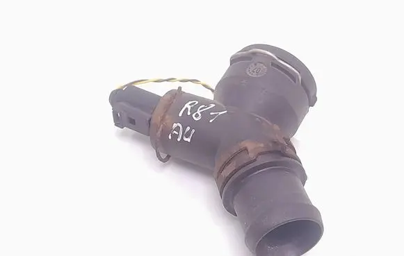 Audi A3 S3 A3 Sportback 8P Engine coolant pipe/hose 1K0122291AE 06A919501A