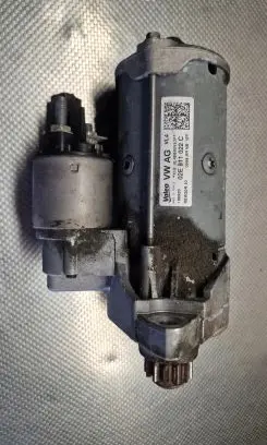 Volkswagen T-Roc Starter motor 02E911022C