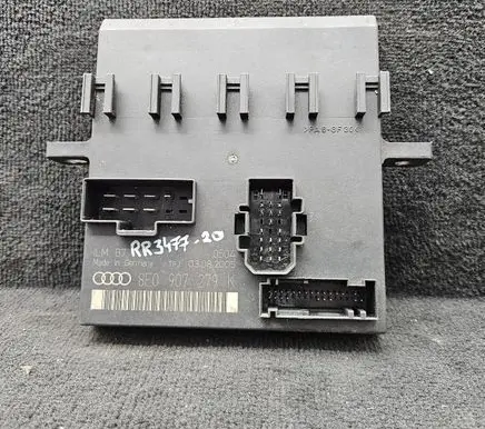 Audi A4 S4 B7 8E 8H Comfort/convenience module 8E0907279K 03082005