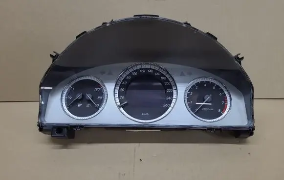 Mercedes-Benz C W204 Speedometer (instrument cluster) A2045409148