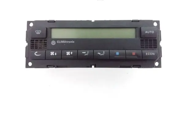 Volkswagen Golf IV Climate control unit