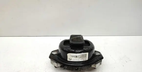 BMW 7 E65 E66 Engine mount bracket 6771918