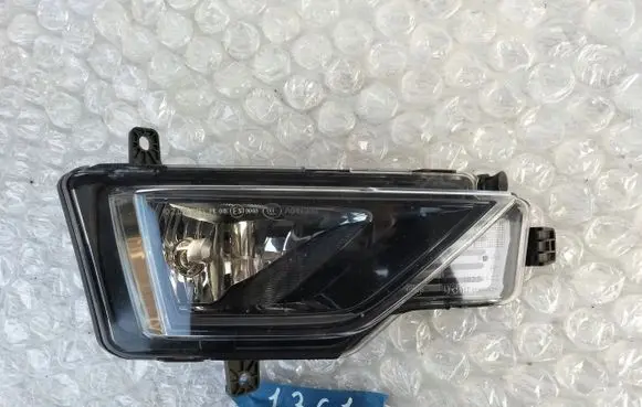 Volkswagen Golf Sportsvan Front fog light 510941662