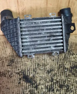 Volkswagen Golf III Intercooler radiator PA66GF30