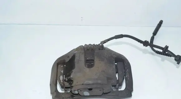BMW 5 F10 F11 Front brake caliper 6786818 34116786818