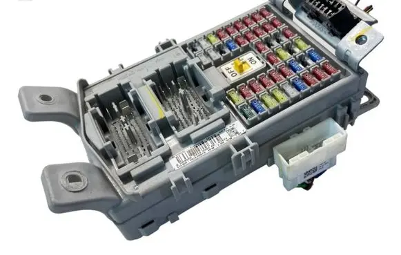 Hyundai i20 (GB IB) Fuse module 91955C8520