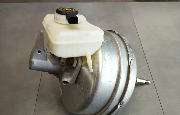 Audi A6 S6 C7 4G Brake booster 4G1612103H
