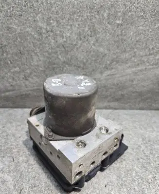 Audi A4 S4 B8 8K ABS Pump 8K0907379AG