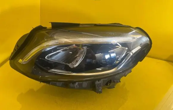 Mercedes-Benz B W246 W242 Headlight/headlamp A2469066901