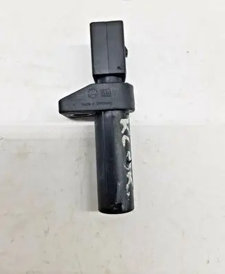 Mercedes-Benz C W203 Crankshaft position sensor 0031532828
