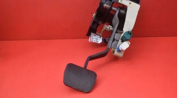 Jaguar S-Type Accelerator throttle pedal 2R83-2450-A