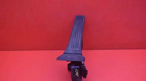 Hyundai i40 Accelerator throttle pedal 0048C-3Z000