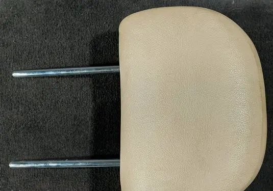 BMW 3 E46 Front seat headrest 